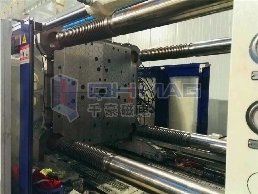 千豪磁電快速換模系統,磁力模板在注塑機中的應用案例（多圖）