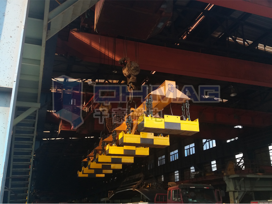 淺談實現多臺磁力吊具聯吊的橫梁 淺談實現多臺磁力吊具聯吊的橫梁