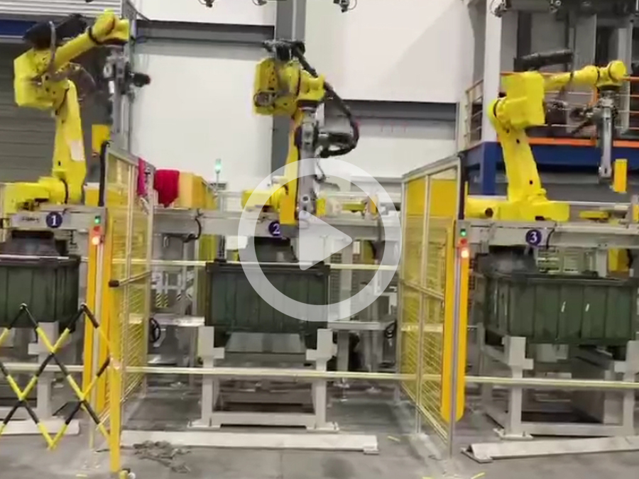 智能工廠中的機械手電永磁夾具工作現場 智能工廠中的機械手電永磁夾具工作現場