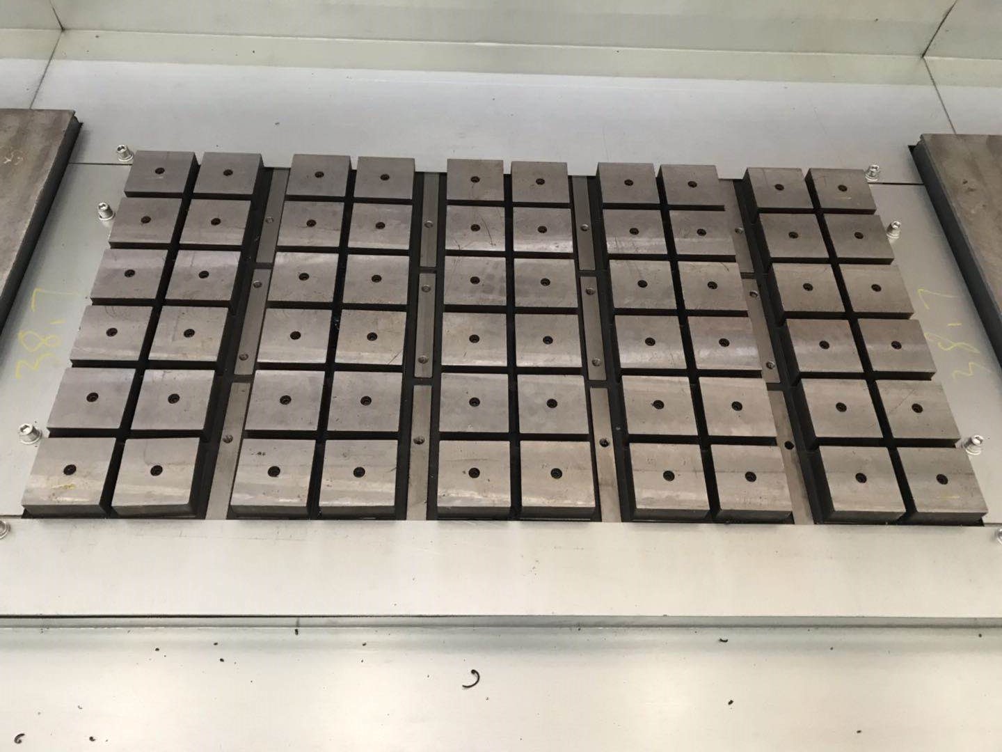 關于電永磁吊具,電永磁吸盤,磁力模板價格聲明 關于電永磁吊具,電永磁吸盤,磁力模板價格聲明