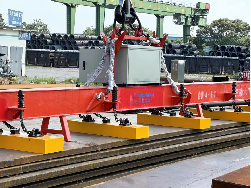 千豪磁電再創佳績：高溫下加速安裝湖南最大鋼材市場電永磁吊具，助力高效裝卸新時代