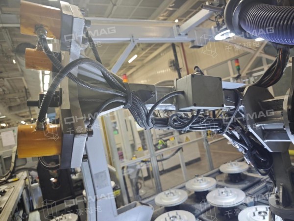 千豪電永磁鐵:螞蟻身軀扛起大象力量,重塑自動化工裝夾具新范式 千豪電永磁鐵:螞蟻身軀扛起大象力量,重塑自動化工裝夾具新范式