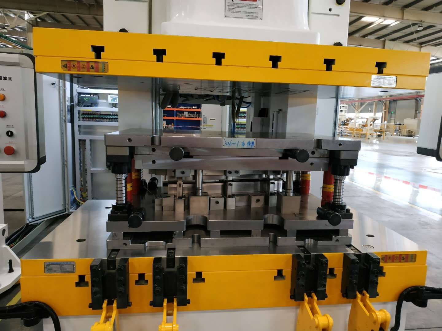 電永磁吸盤,注塑機快速換模,電永磁起重器 電永磁吸盤,注塑機快速換模,電永磁起重器