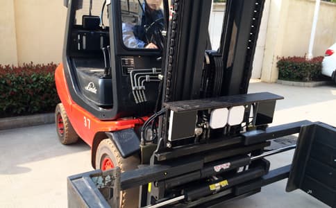 RFID超高頻技術(shù)應(yīng)用于智能倉儲(chǔ)叉車改裝系統(tǒng)方案 - 相關(guān)產(chǎn)品圖