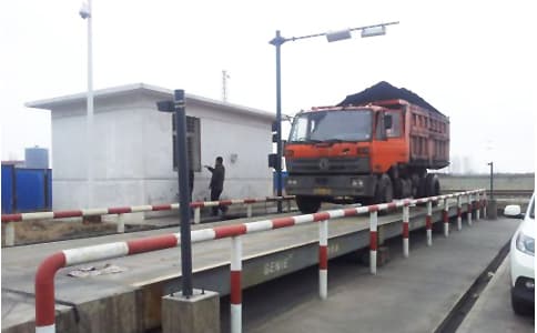 RFID桌面式閱讀器UR5002用于智能稱重