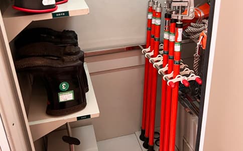 智能工具柜如何實(shí)現(xiàn)各類工具的自動(dòng)化識(shí)別監(jiān)管呢？