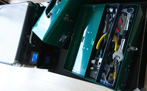 超高頻UHF射頻識別技術(shù)應(yīng)用于智能工具箱解決方案